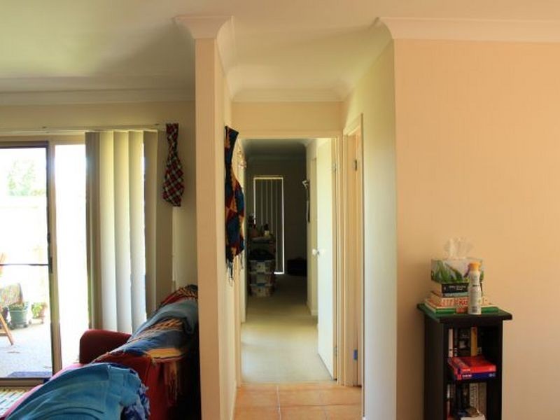 2/18 De Valera Street, Collingwood Park QLD 4301