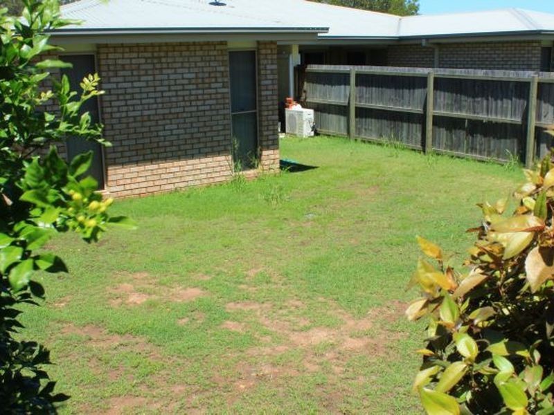 2/18 De Valera Street, Collingwood Park QLD 4301