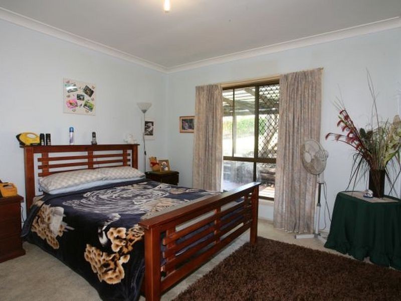 7 Yarrow Court, Redbank Plains QLD 4301