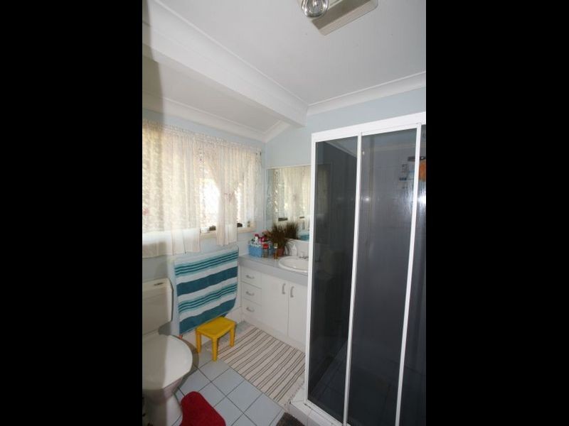 7 Yarrow Court, Redbank Plains QLD 4301