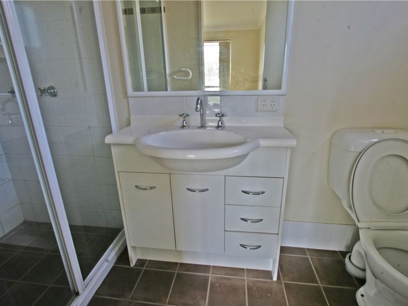 26 Barnes Court, Redbank QLD 4301