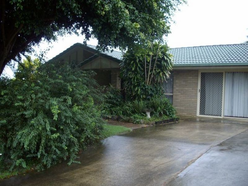 4 Eureka Court, Redbank Plains QLD 4301