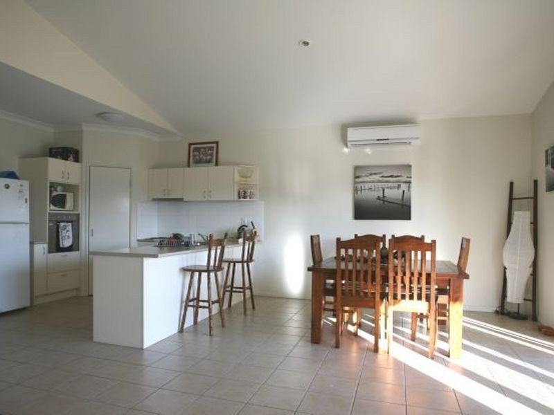 4 Ambrose Drive, Bellbird Park QLD 4300