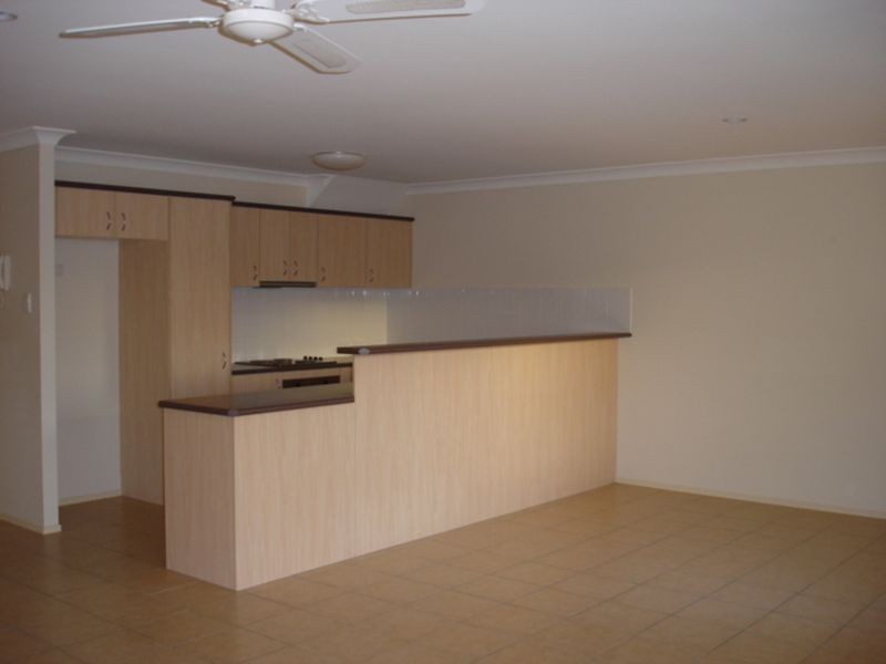 20/13 Springfield College Drive, Springfield QLD 4300