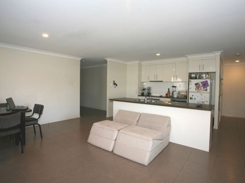 27 Cobbin Circuit, Redbank Plains QLD 4301