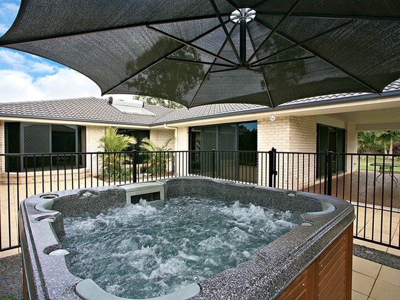 11 Cononbar Place, Karalee QLD 4306