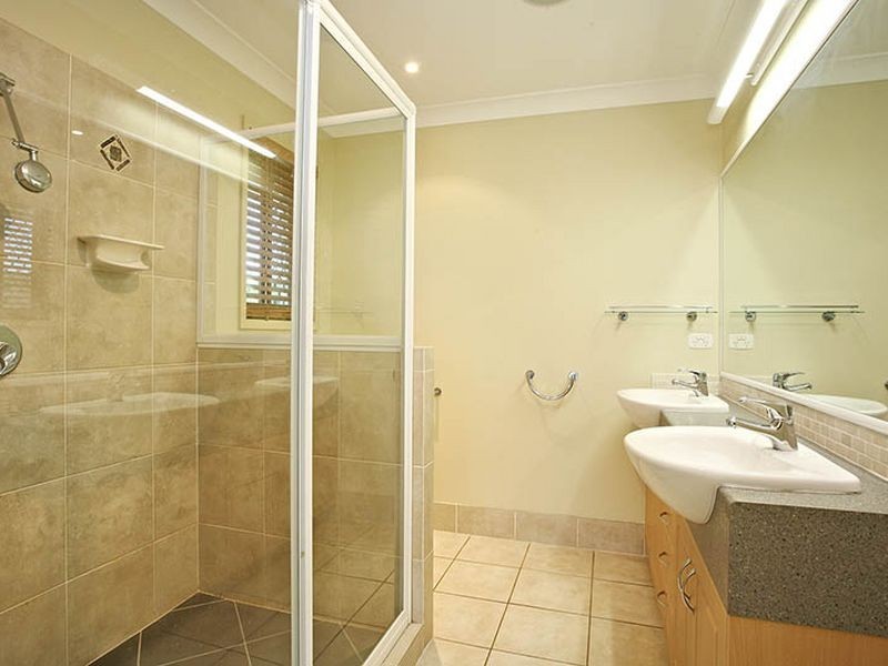 11 Cononbar Place, Karalee QLD 4306