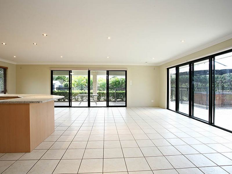 11 Cononbar Place, Karalee QLD 4306