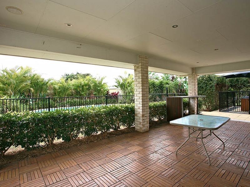 11 Cononbar Place, Karalee QLD 4306