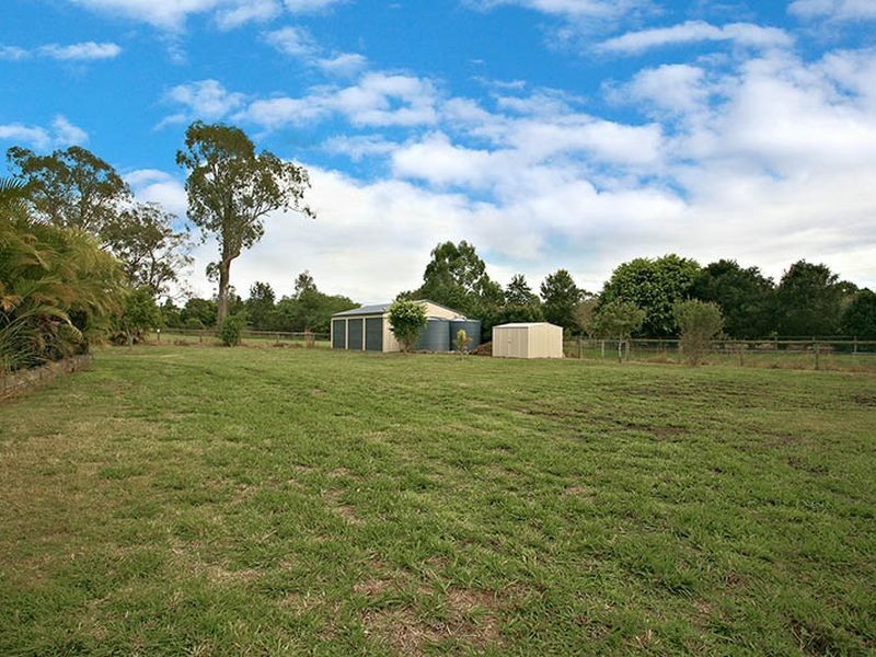 11 Cononbar Place, Karalee QLD 4306