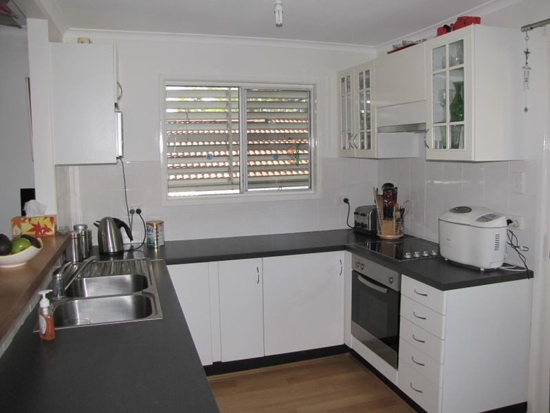 4 Carol Street, Redbank Plains QLD 4301