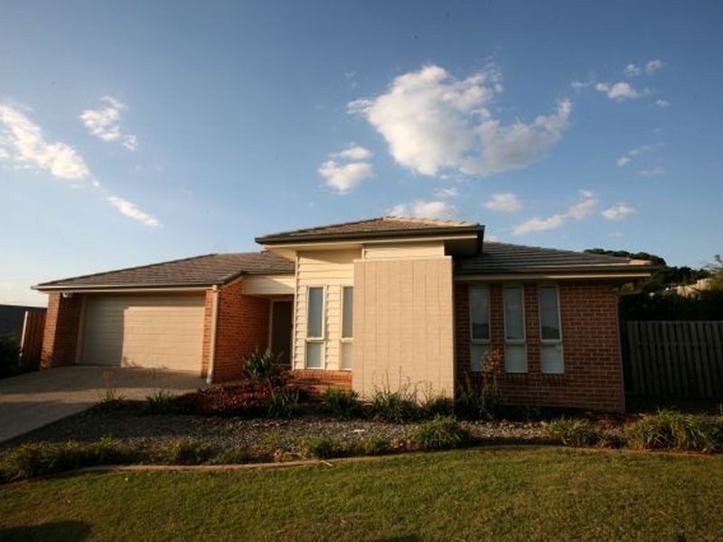 4 Cobbin Circuit, Redbank Plains QLD 4301
