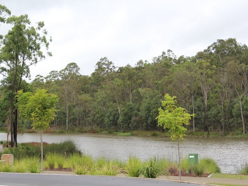 16 Cascades Street, Springfield Lakes QLD 4300