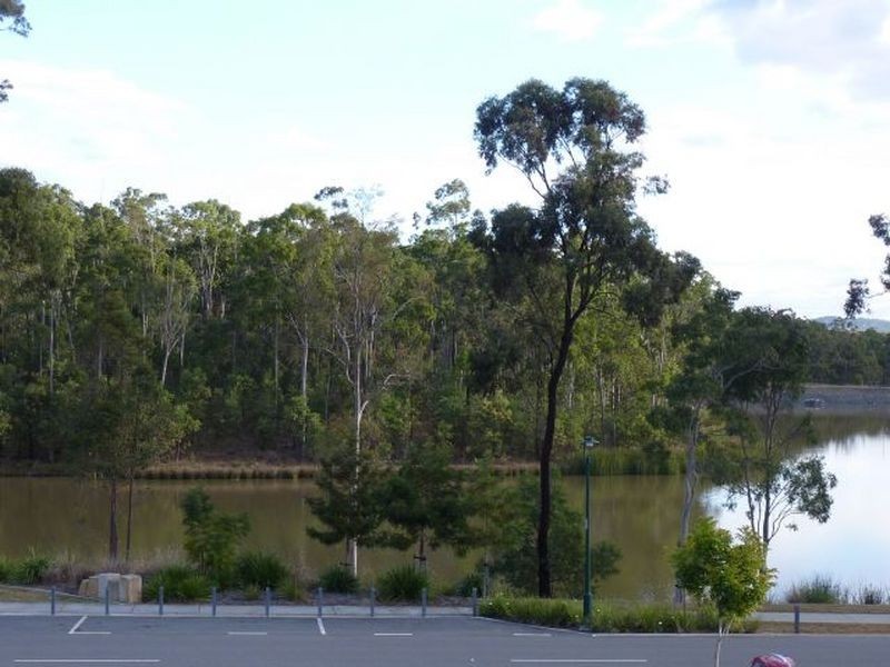 28 Cascades Street, Springfield Lakes QLD 4300