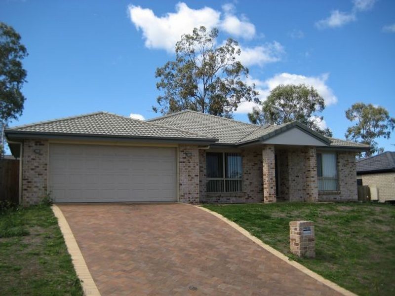 12 McCubbin Court, Goodna QLD 4300