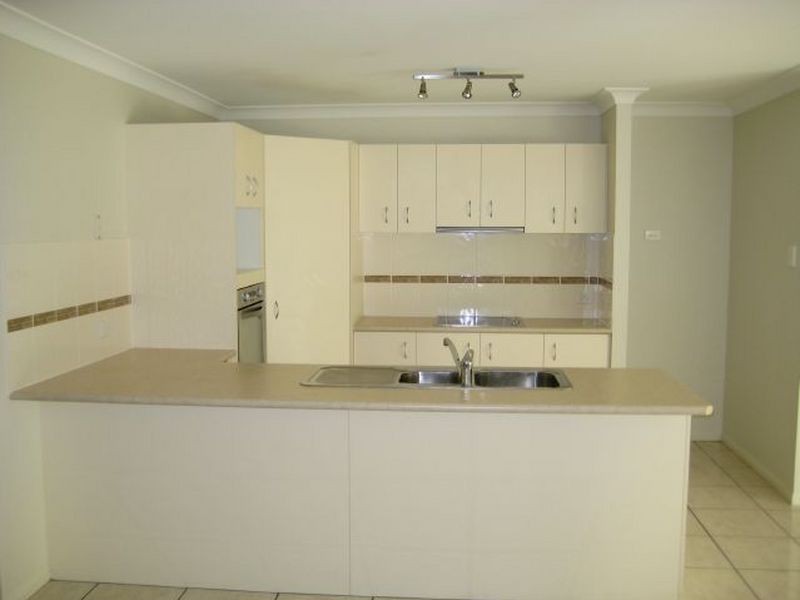 12 McCubbin Court, Goodna QLD 4300