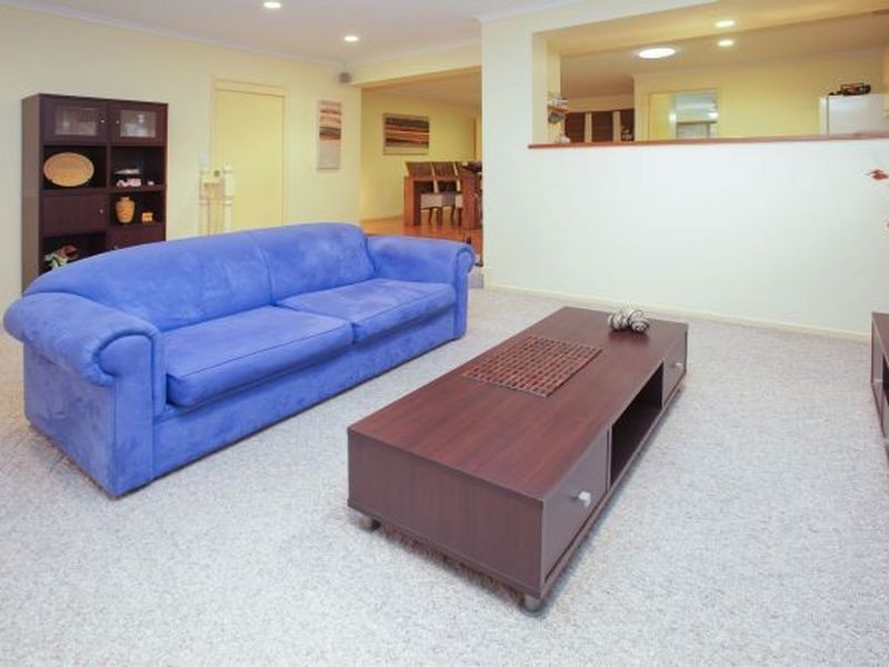 30 Melinda Street, Camira QLD 4300