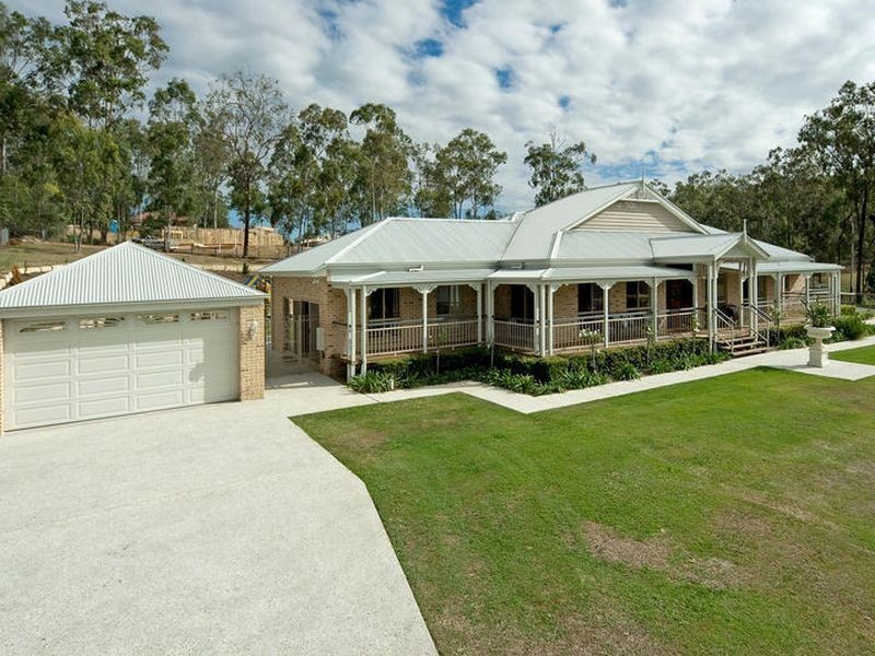 16 Junwood Court, Deebing Heights QLD 4306