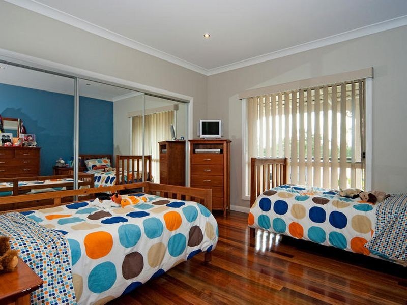 16 Junwood Court, Deebing Heights QLD 4306
