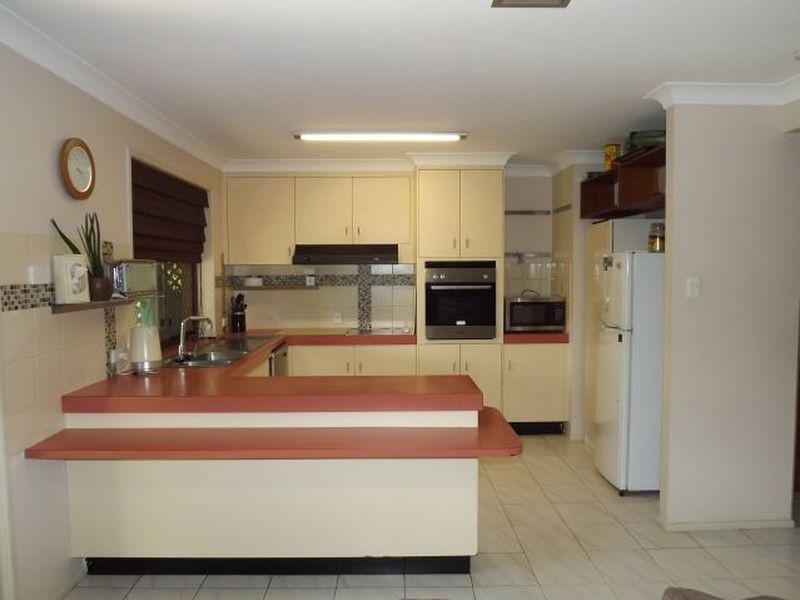 16 Pilny Street, Camira QLD 4300