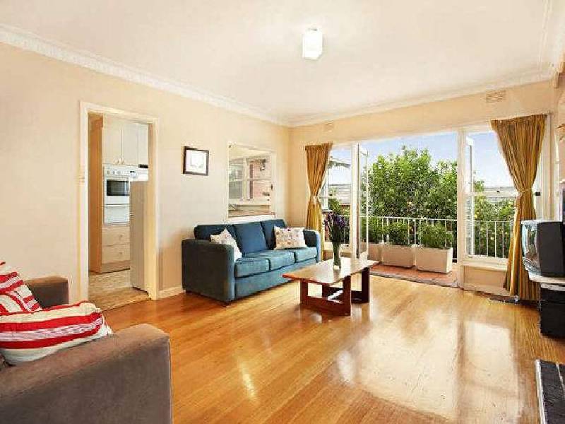 62 Boondara Road, Mont Albert North VIC 3129