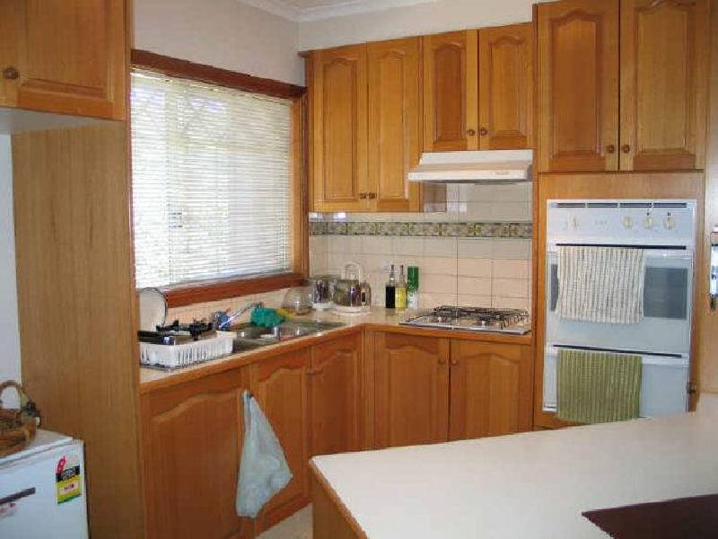 2/166 Surrey Rd, Blackburn VIC 3130