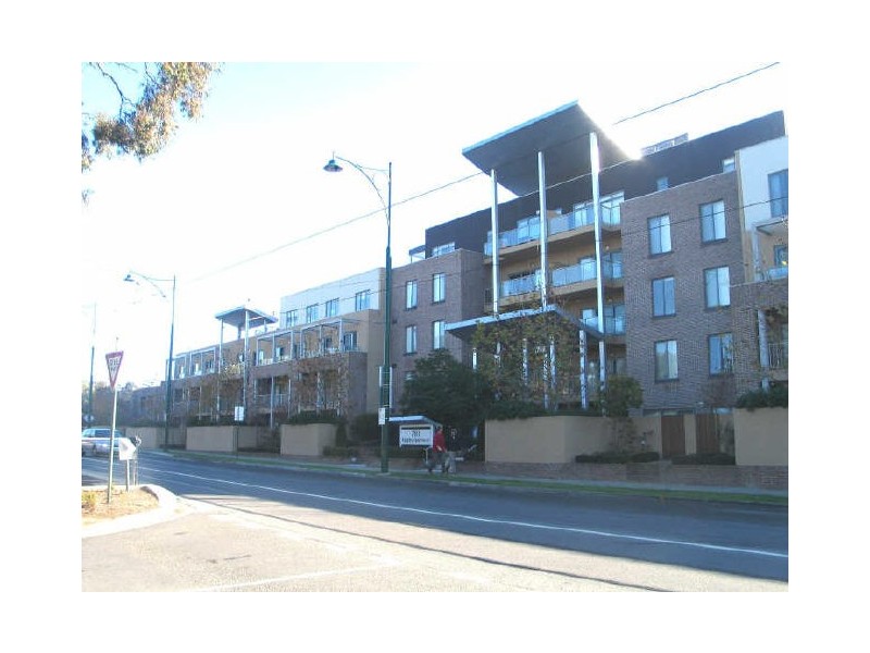 1/781 Whitehorse Road, Mont Albert VIC 3127