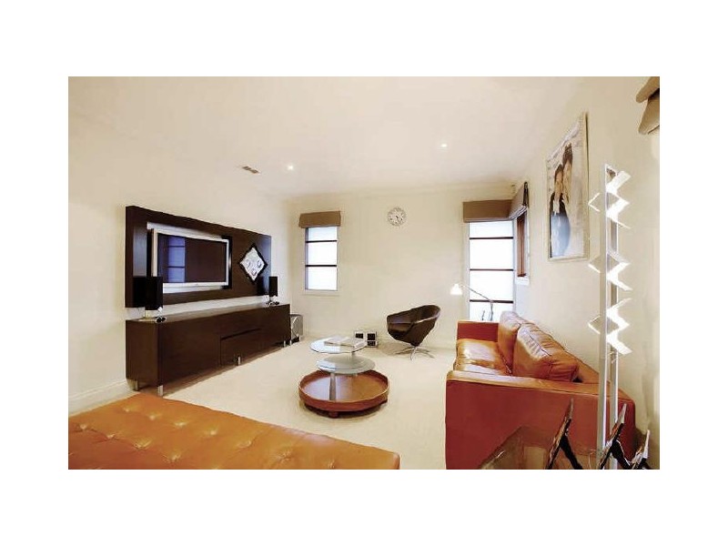 1 Weir Street, Kew VIC 3101