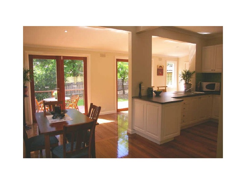 542 Middleborough Road, Blackburn North VIC 3130