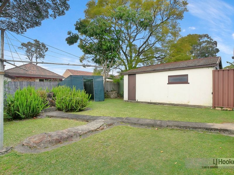 79 Campbell Hill Rd, Chester Hill NSW 2162