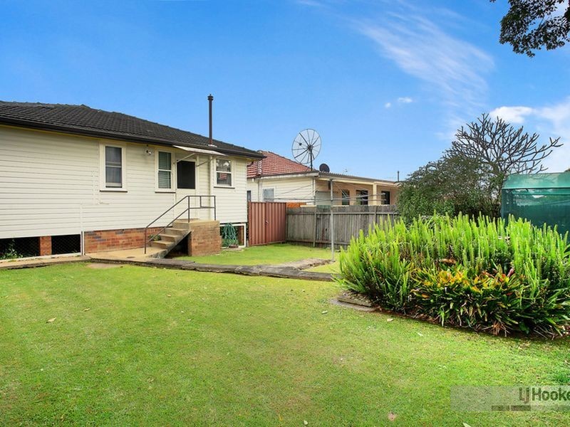 79 Campbell Hill Rd, Chester Hill NSW 2162