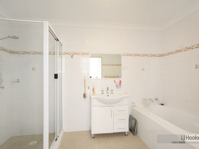 9/1-5 Kitchener Ave, Regents Park NSW 2143