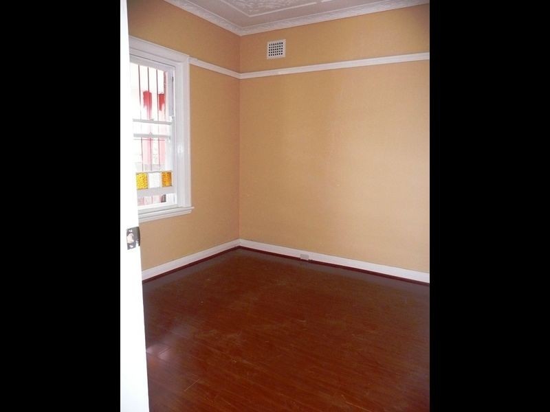 25 Kent St, Regents Park NSW 2143