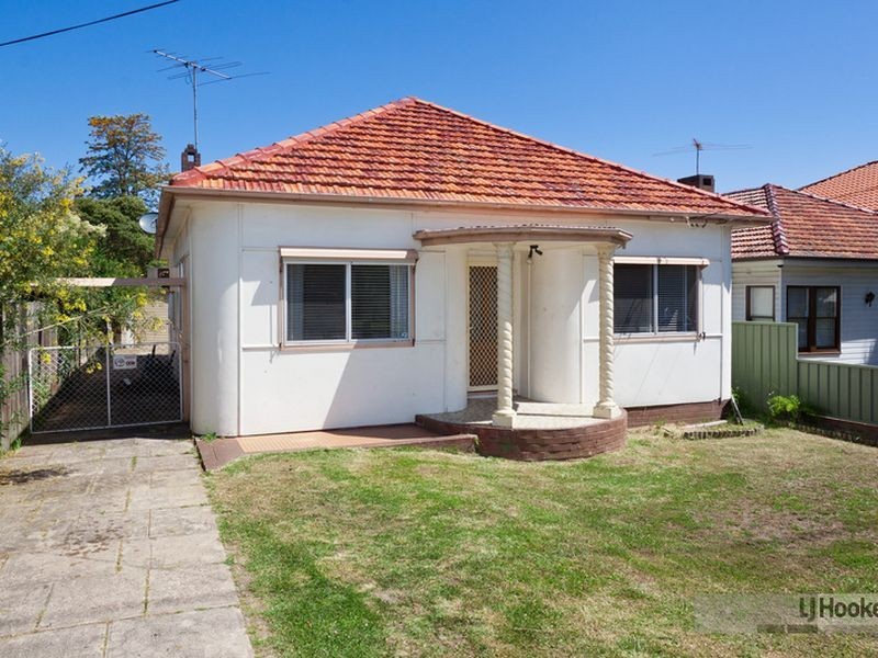 43 Wentworth St, Birrong NSW 2143