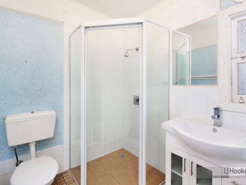 33 Rodd St, Birrong NSW 2143