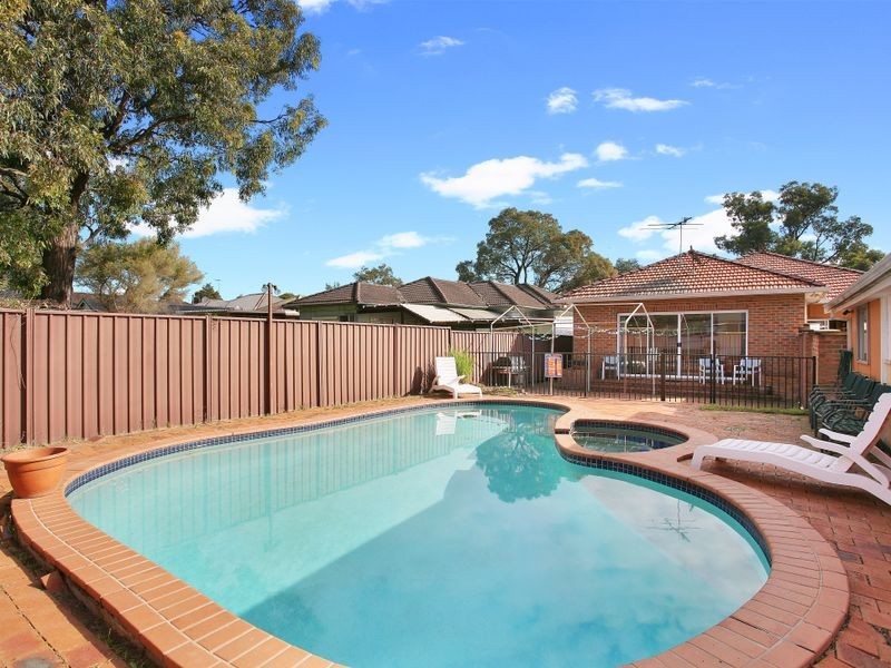 21 Ferndell Street, Chester Hill NSW 2162