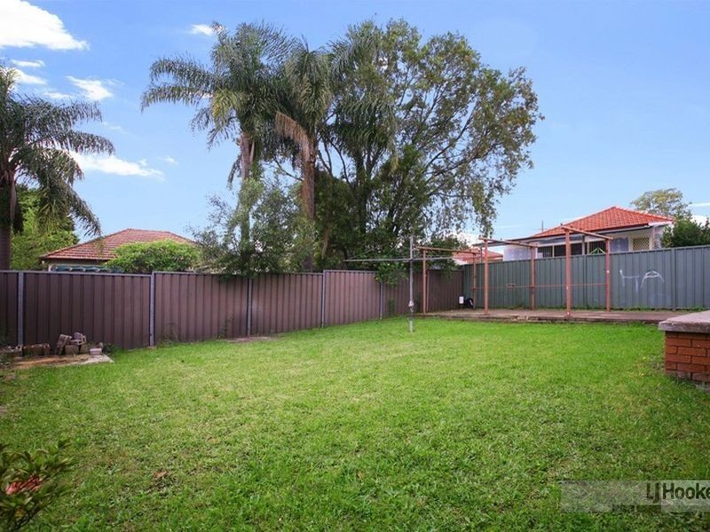 26 Weemala St, Chester Hill NSW 2162