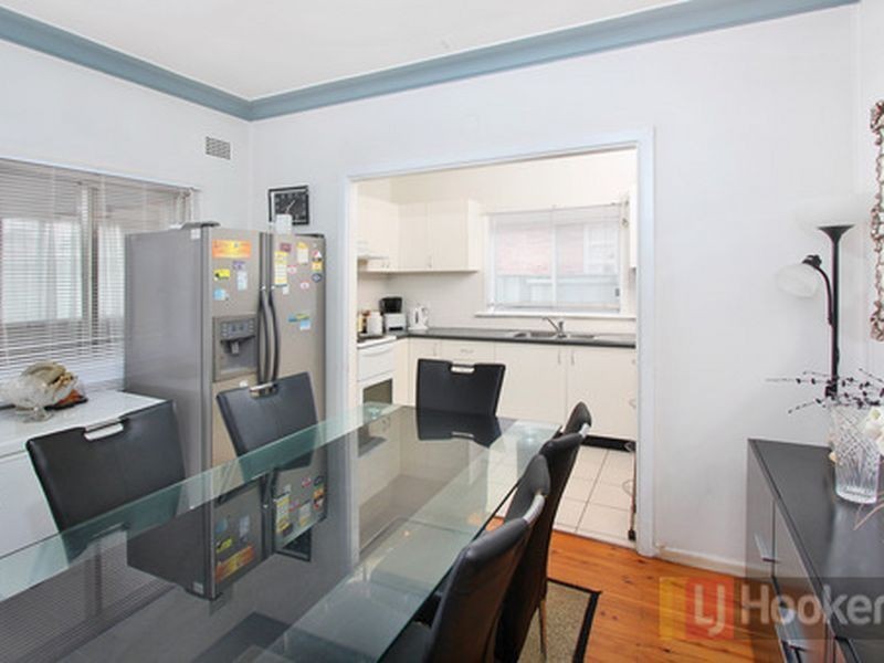 30 Fuller St, Chester Hill NSW 2162