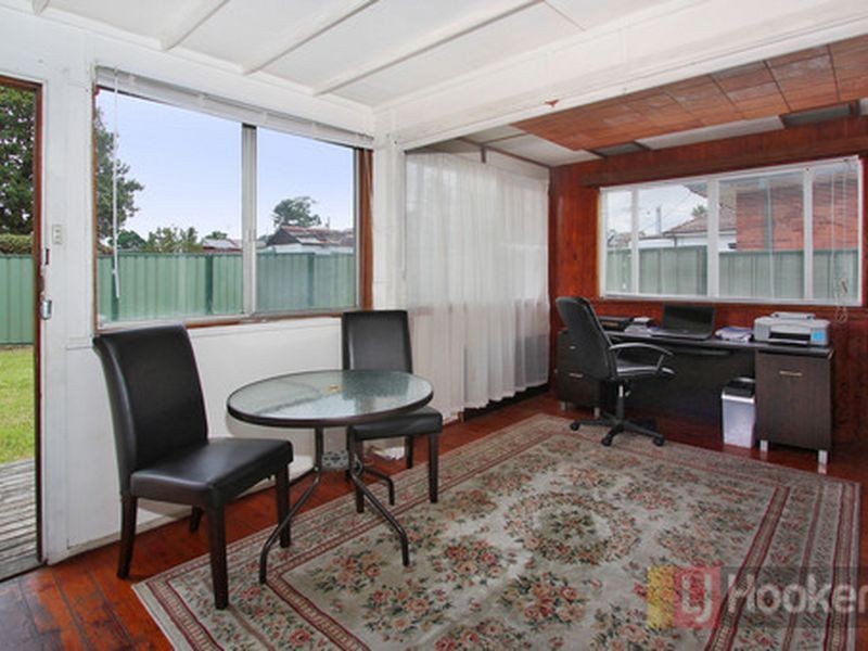 30 Fuller St, Chester Hill NSW 2162