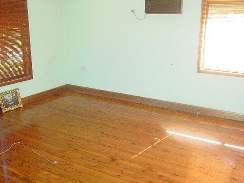 1 Oswald St, Guildford NSW 2161