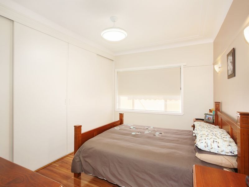 15 Alpha St, Chester Hill NSW 2162