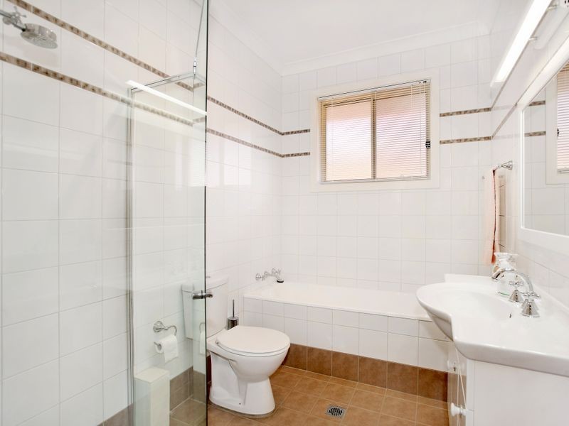 9 Forshaw Ave, Chester Hill NSW 2162