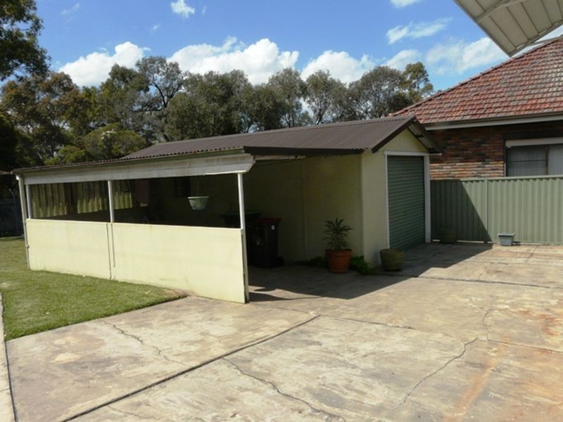 26 Elliston St, Chester Hill NSW 2162