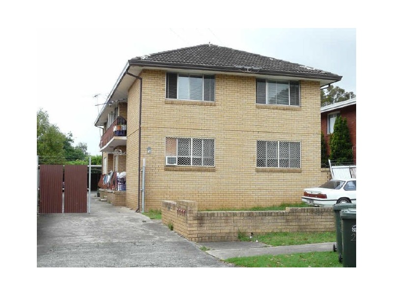 2B Levuka St, Cabramatta NSW 2166