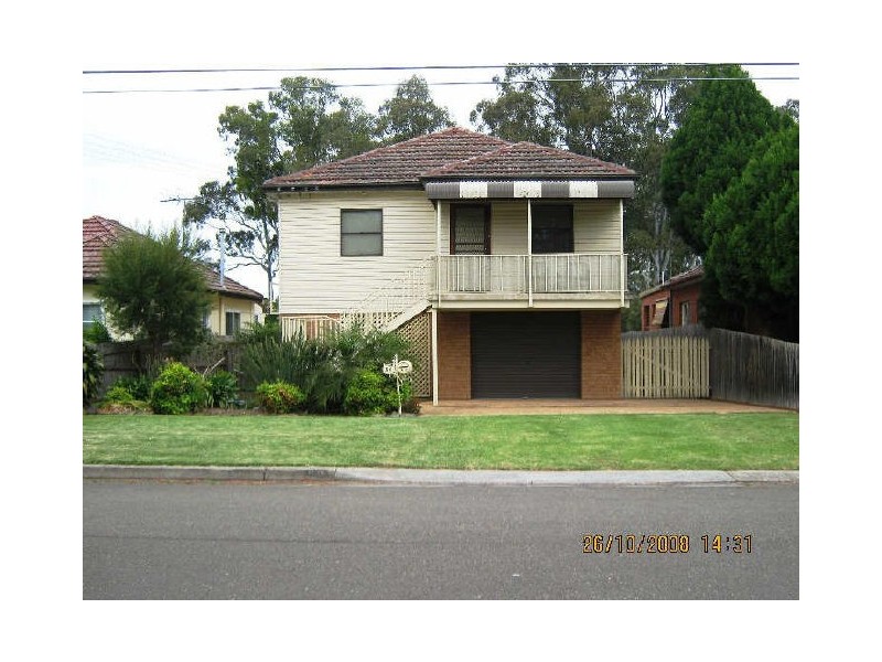 50 Waterside Crescent, Carramar NSW 2163