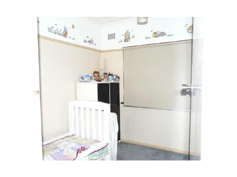 52 Miowera Rd, Chester Hill NSW 2162