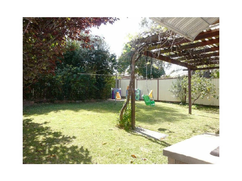 52 Miowera Rd, Chester Hill NSW 2162