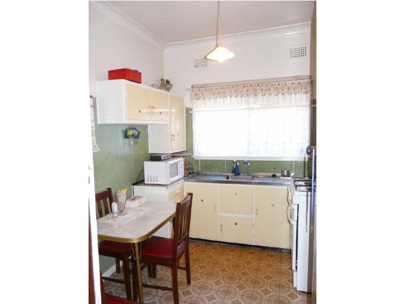 32 Rose St, Sefton NSW 2162