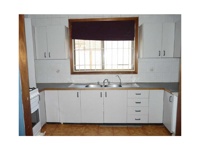 69 Woodville Rd, Chester Hill NSW 2162