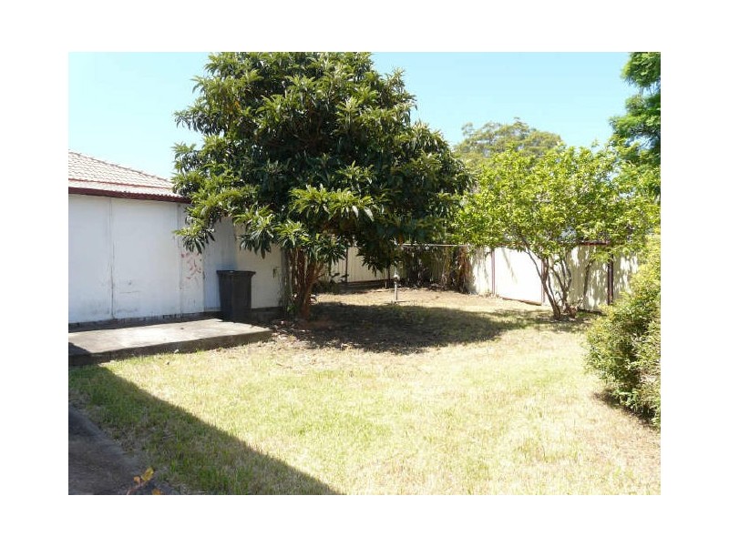 69 Woodville Rd, Chester Hill NSW 2162